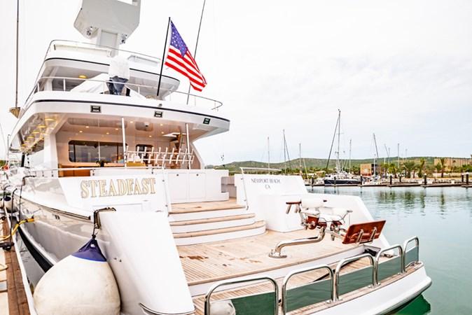 yacht Aquila