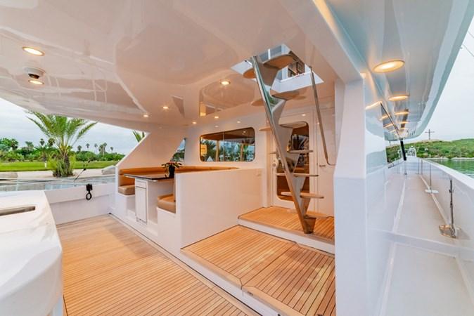 yacht Aquila