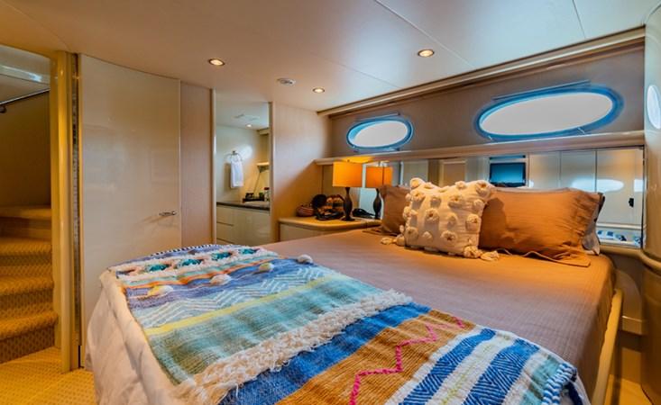 yacht Aquila