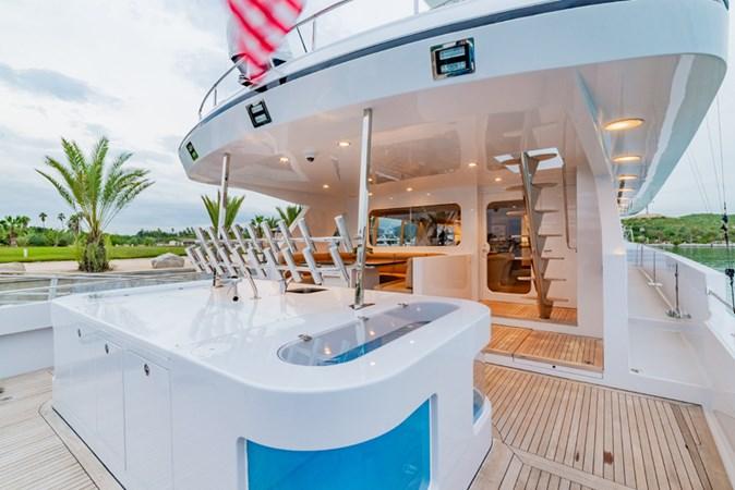 yacht Aquila