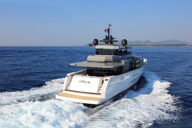 yacht Aria S