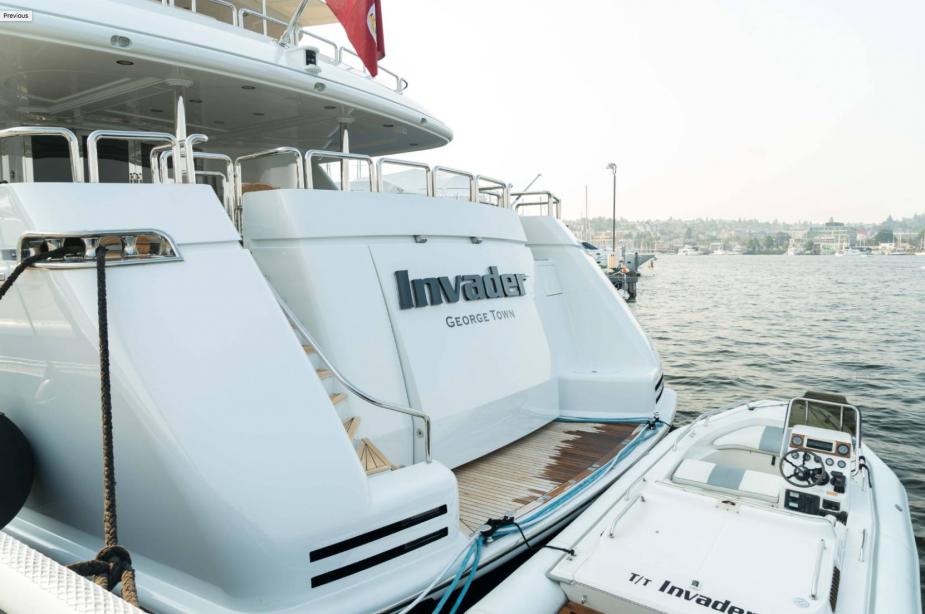 yacht Invader