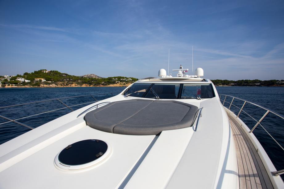 yacht Sunseeker Predator 72