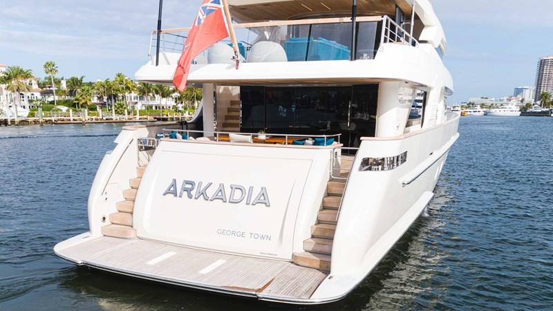 yacht Arkadia