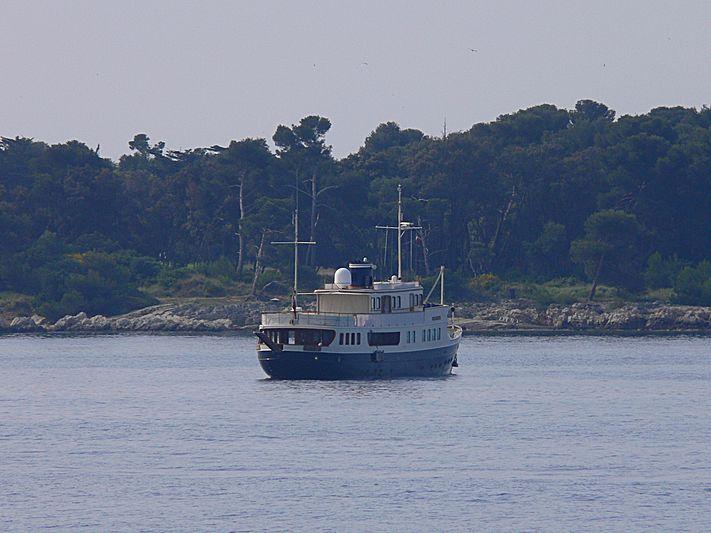 yacht Lady May of Glandore