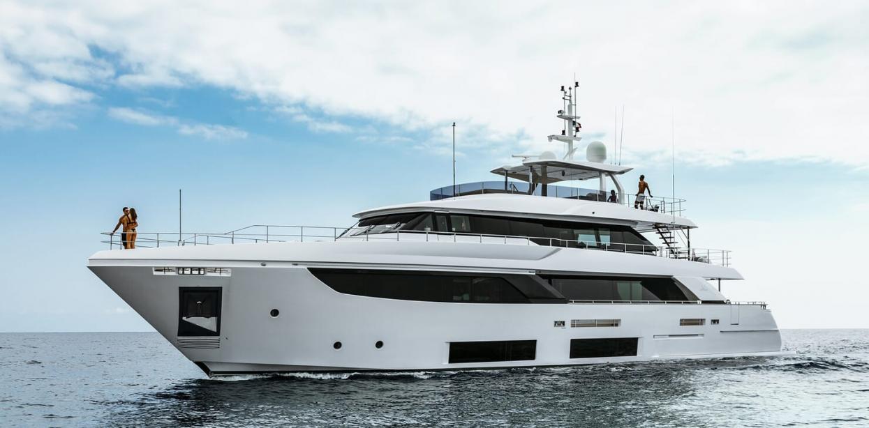 yacht Newal