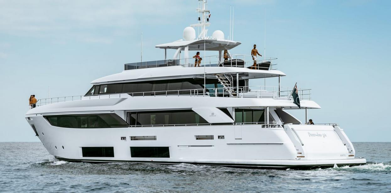 yacht Newal