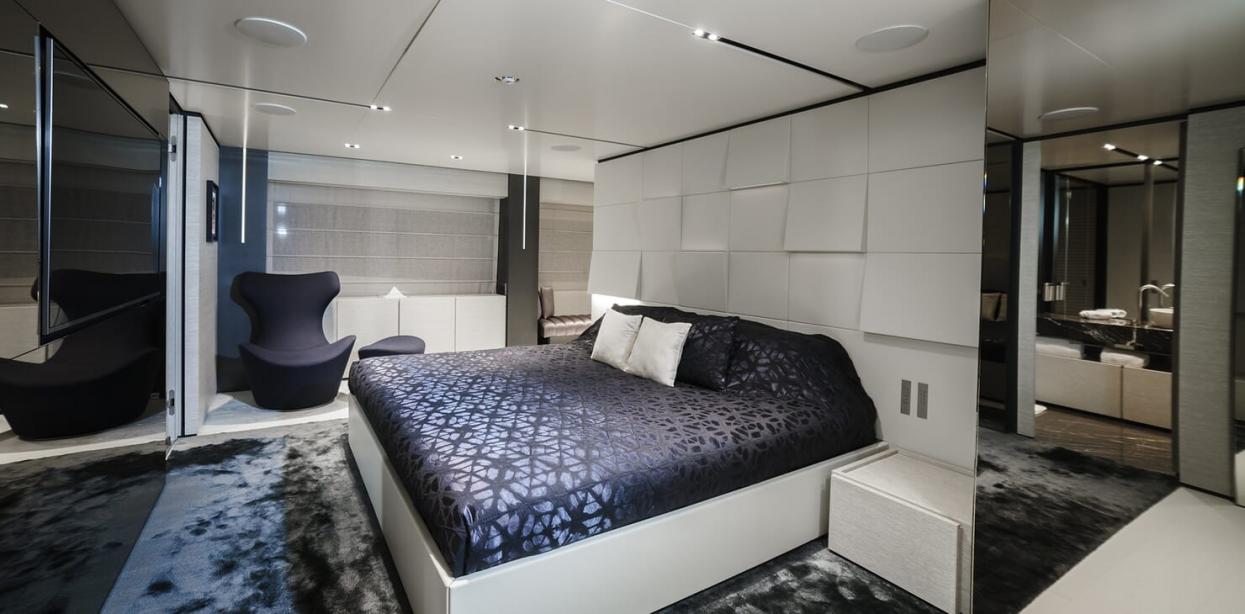 yacht Newal