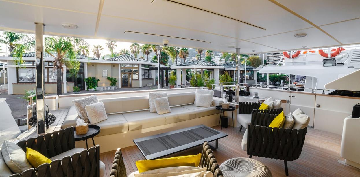 yacht Newal