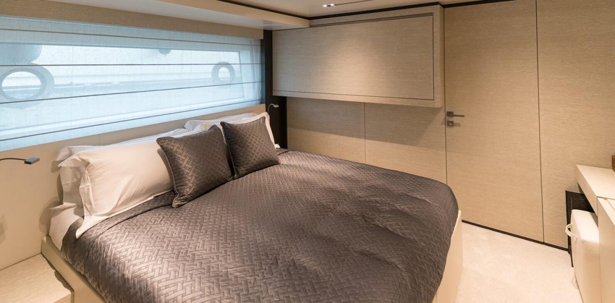 yacht Newal