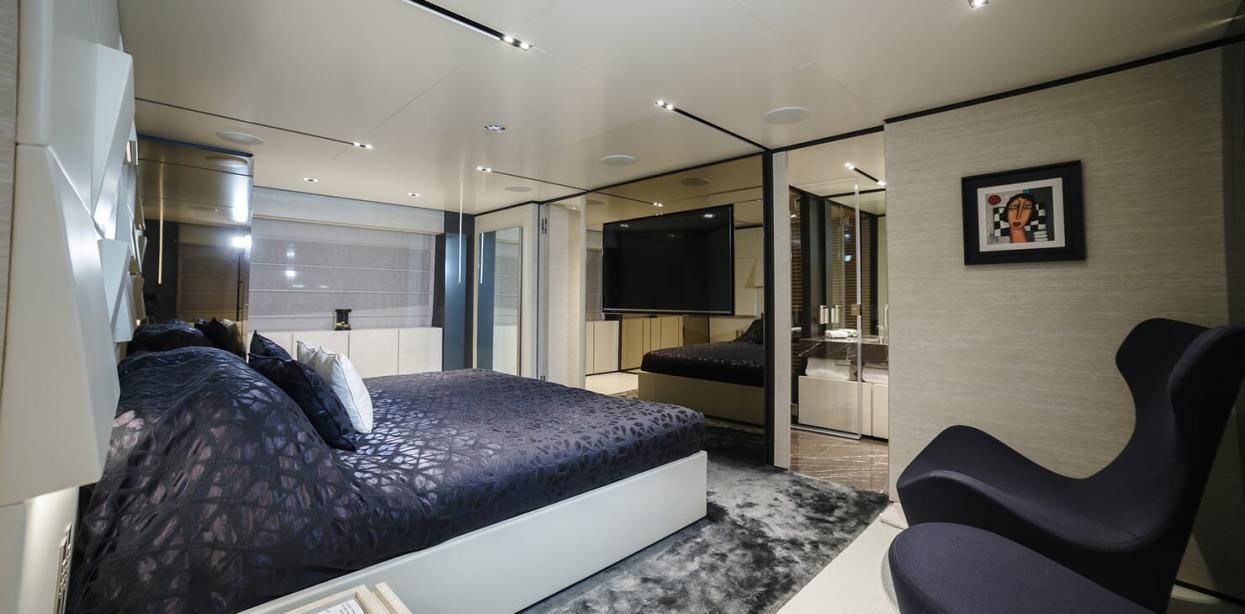 yacht Newal