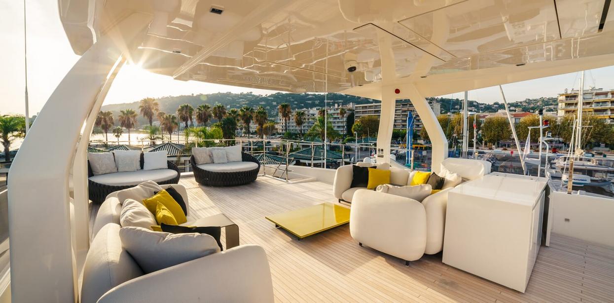 yacht Newal