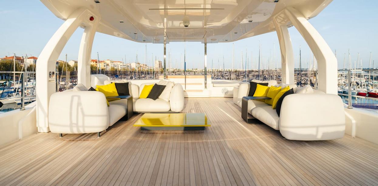 yacht Newal