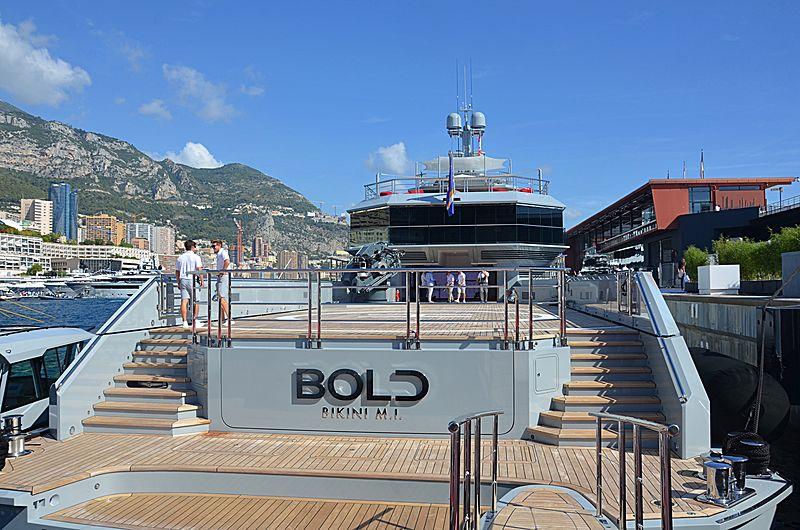 yacht Bold