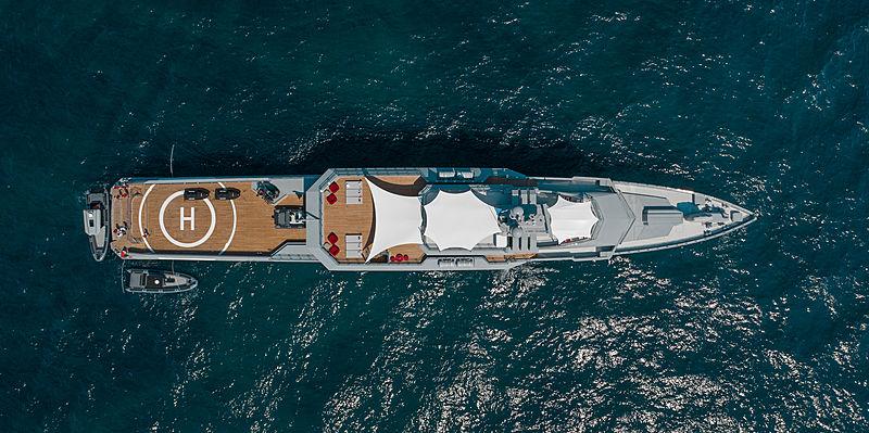 yacht Bold