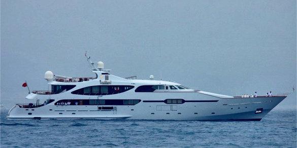 yacht Jameel