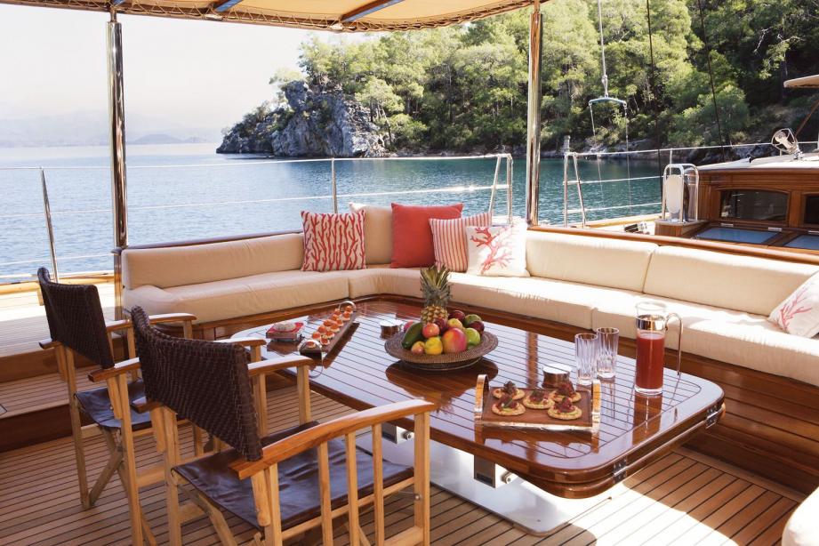 yacht Eugenia VII