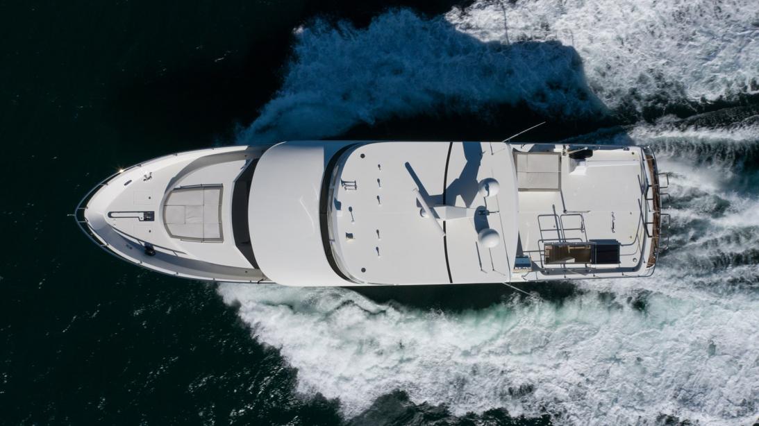 yacht Seven Diamonds