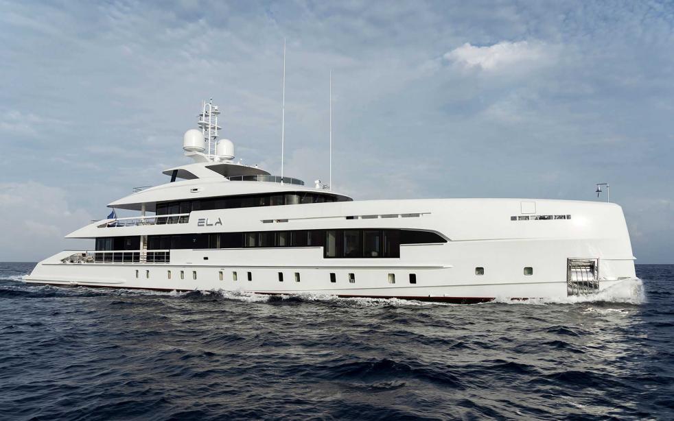 yacht Ela