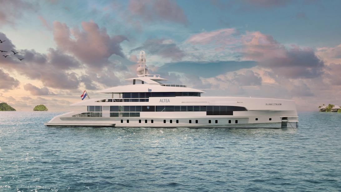 yacht Ela