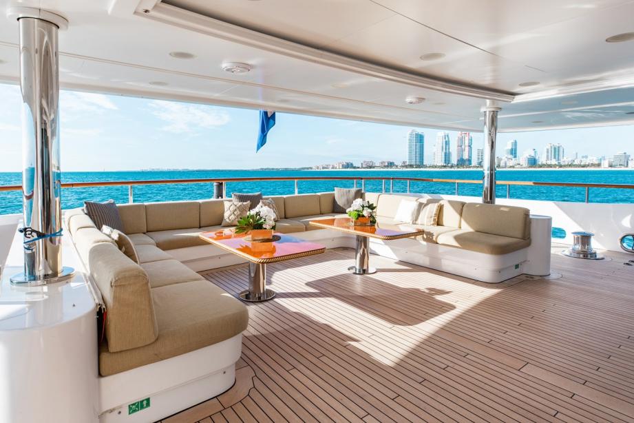 yacht Aquarium