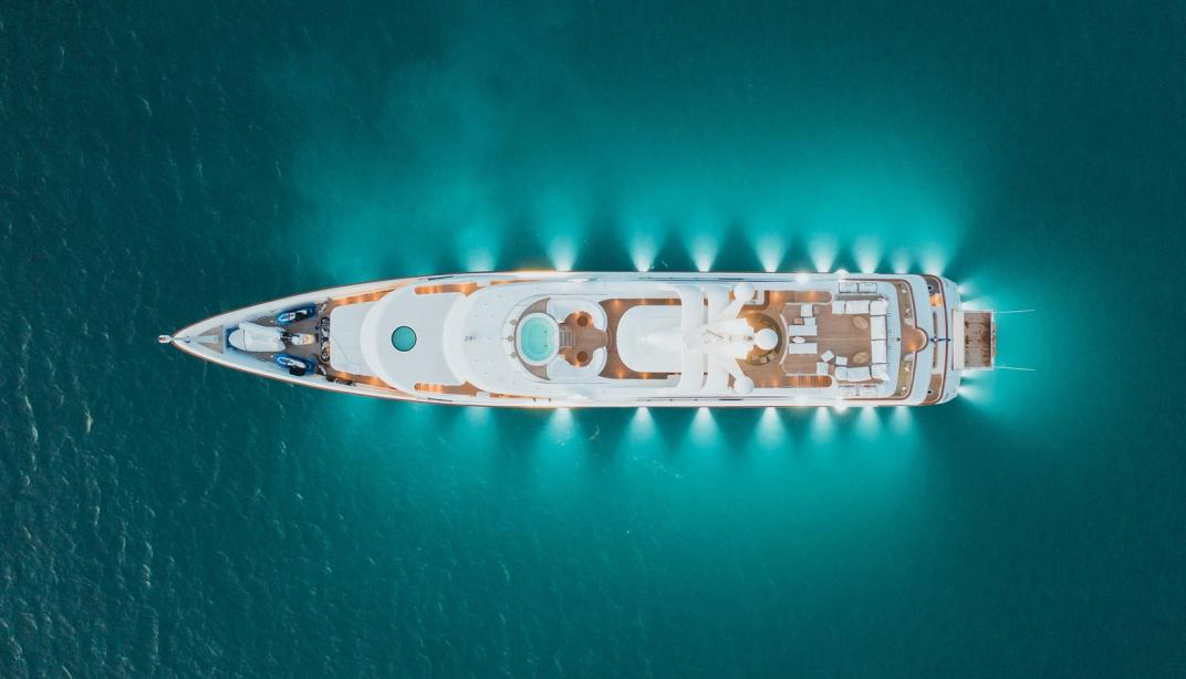 yacht Aquarium