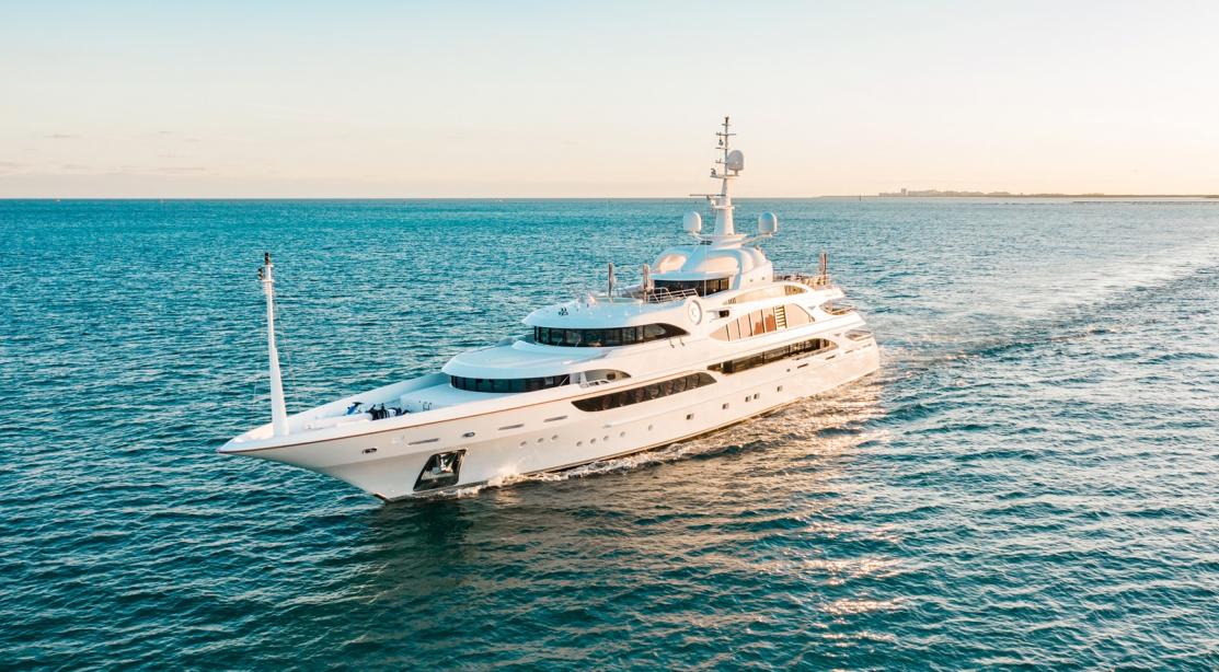 yacht Aquarium