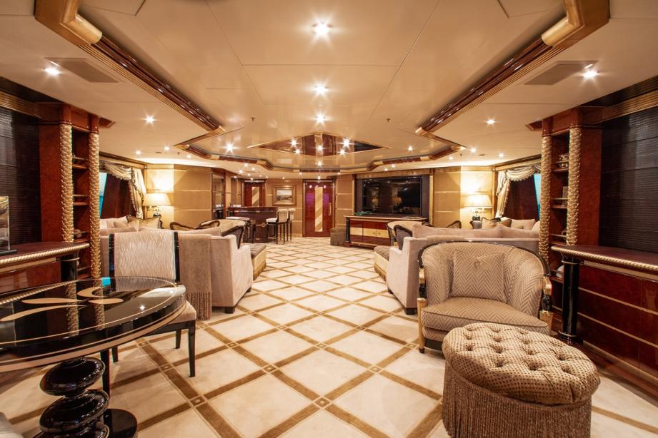 yacht Aquarium