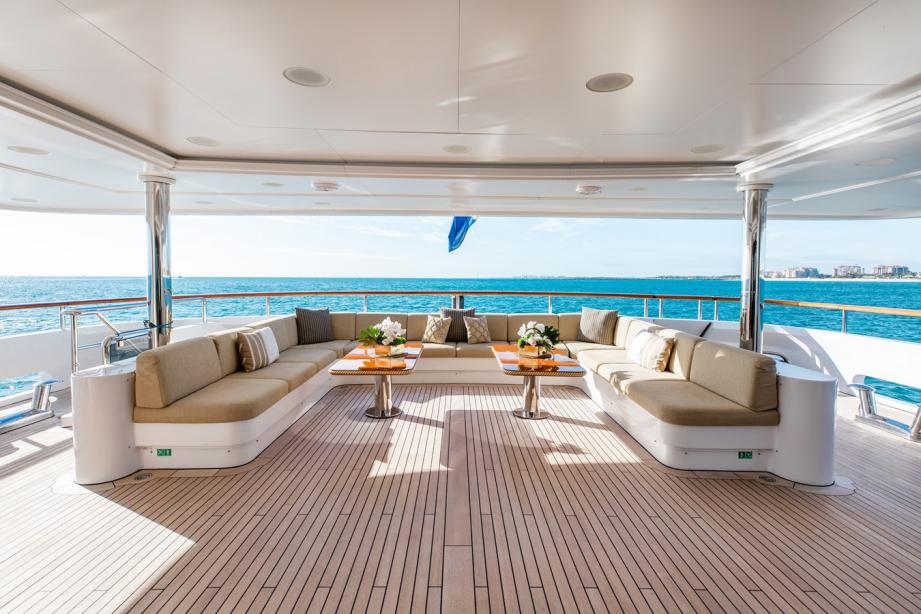 yacht Aquarium