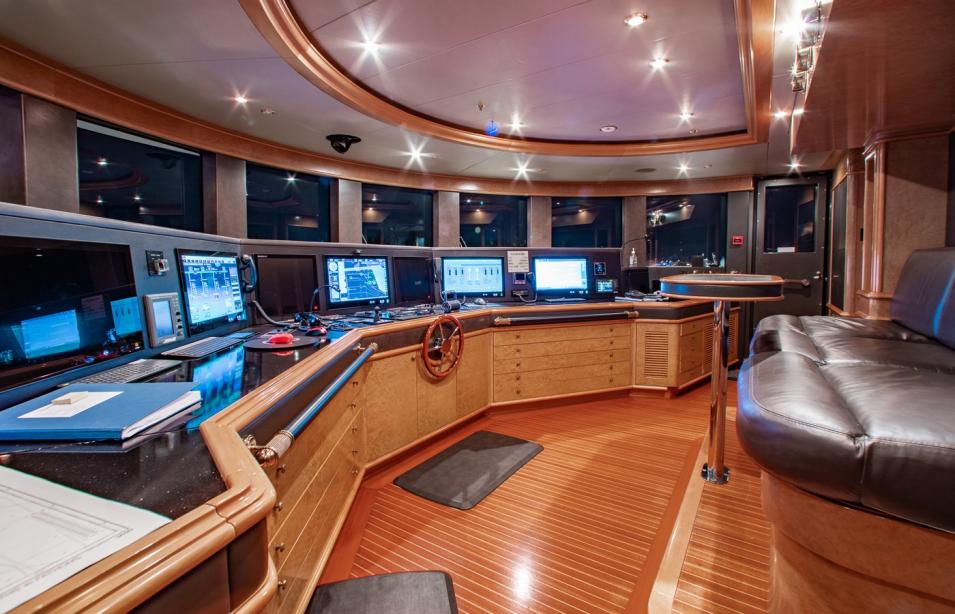 yacht Aquarium