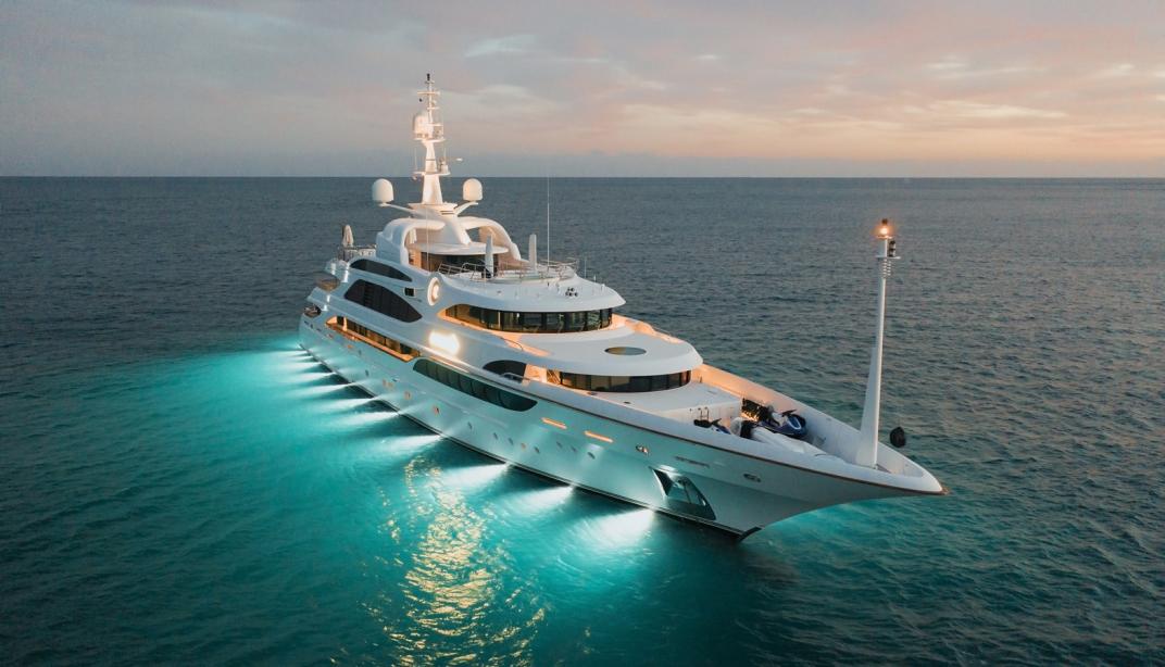 yacht Aquarium