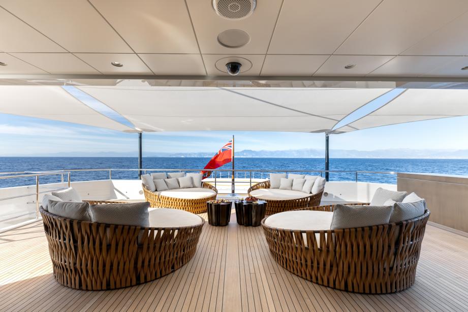 yacht La Datcha