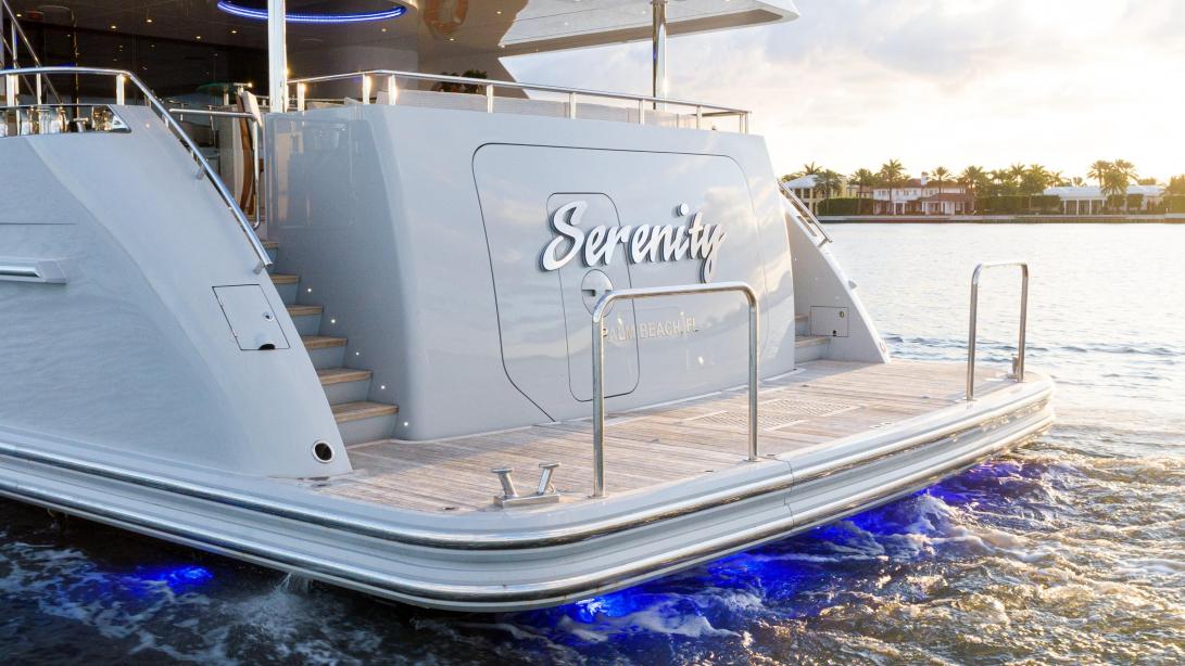 yacht Serenity