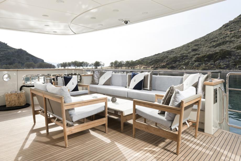 yacht Therapy