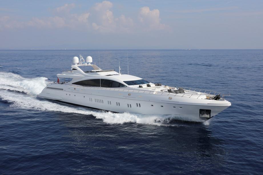 yacht AAA