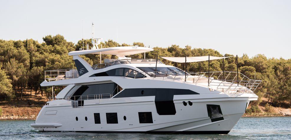 yacht Chillin