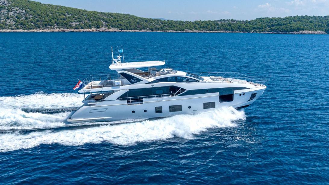 yacht Chillin