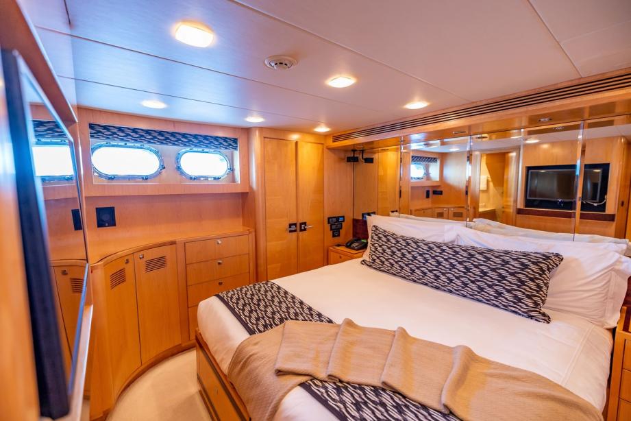 yacht Salvator II