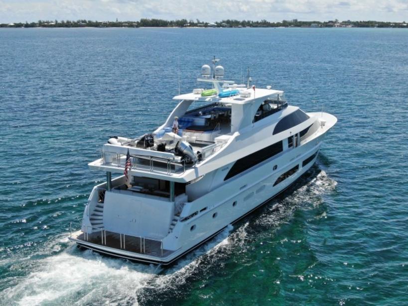 yacht CongVoyage