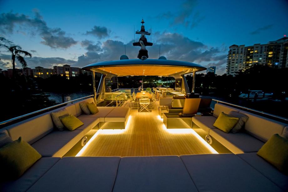 yacht Vivace