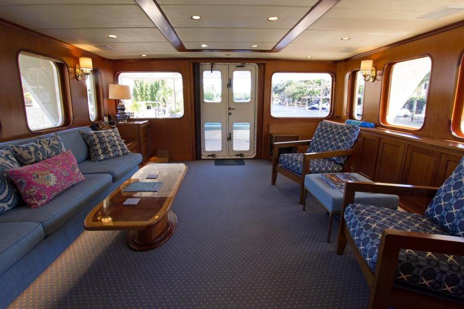 yacht Annie