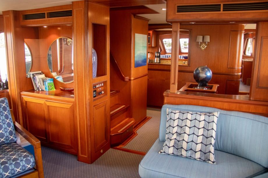 yacht Annie