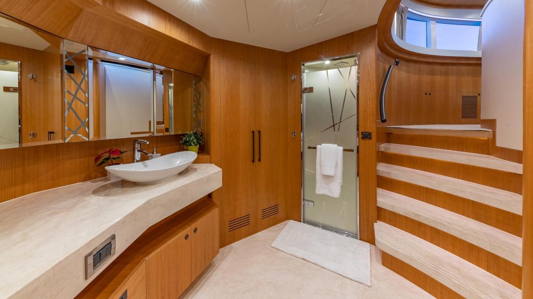 yacht Life for Sale