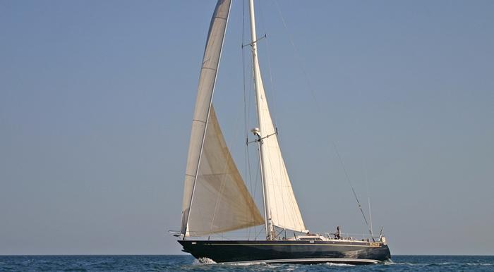 yacht Kinzana