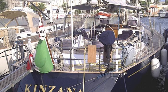 yacht Kinzana