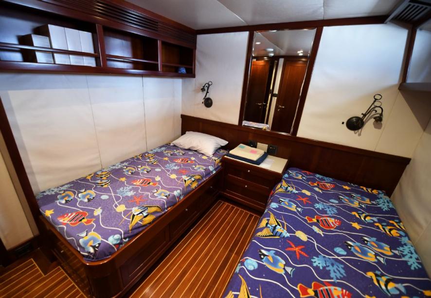 yacht Amarella F