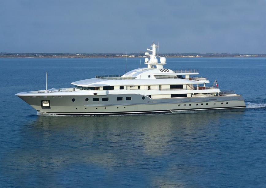 yacht Kogo