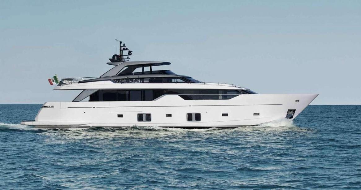 yacht Ela & Sea