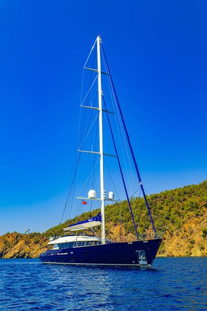 yacht L'Aquila