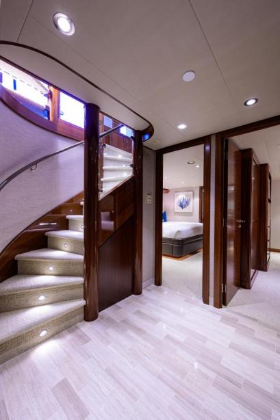 yacht Pipe Dream 